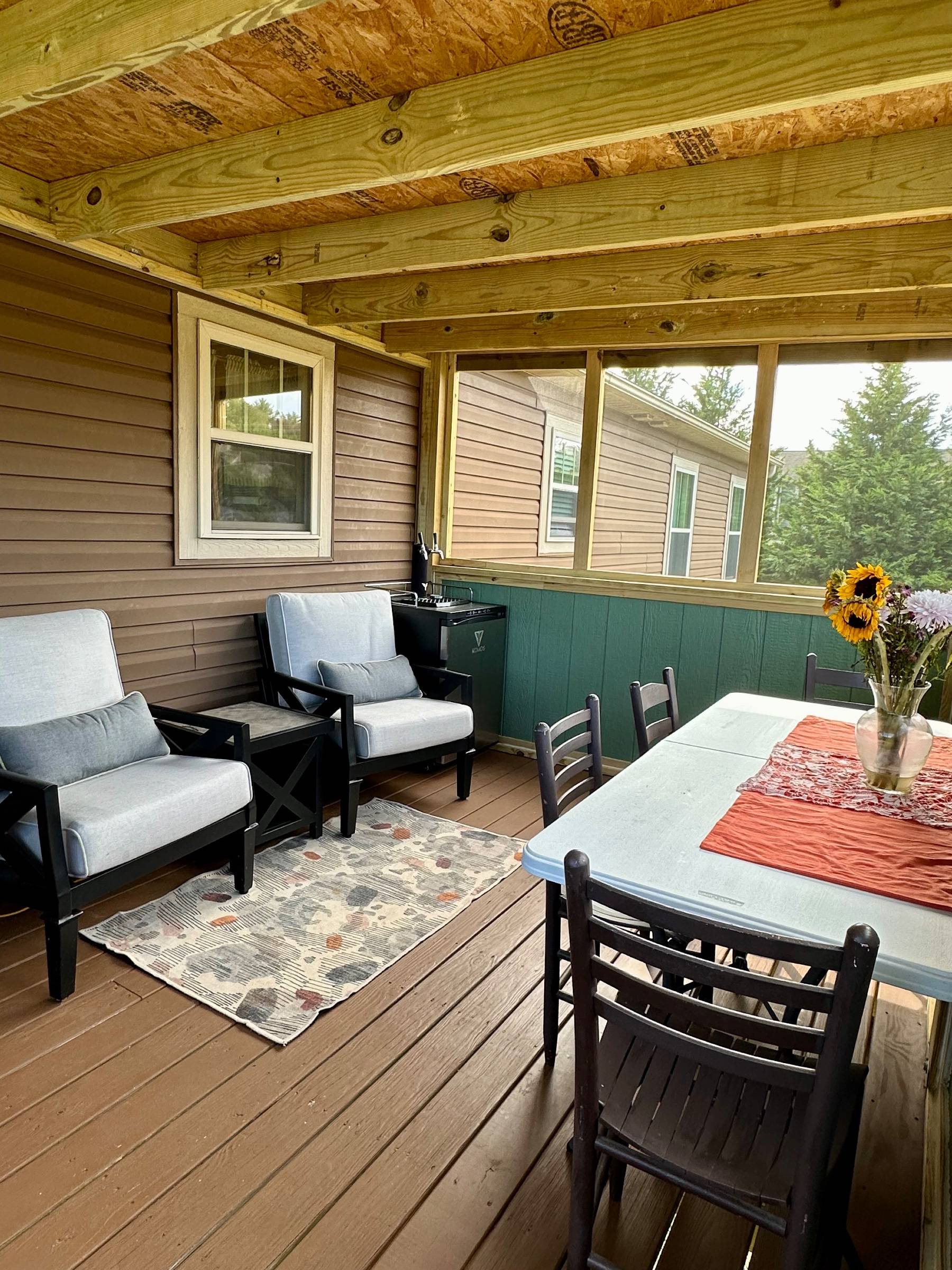 Screened in back porch